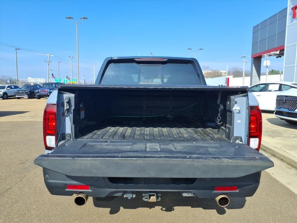 Thumbnail: 2023 Honda Ridgeline - 8