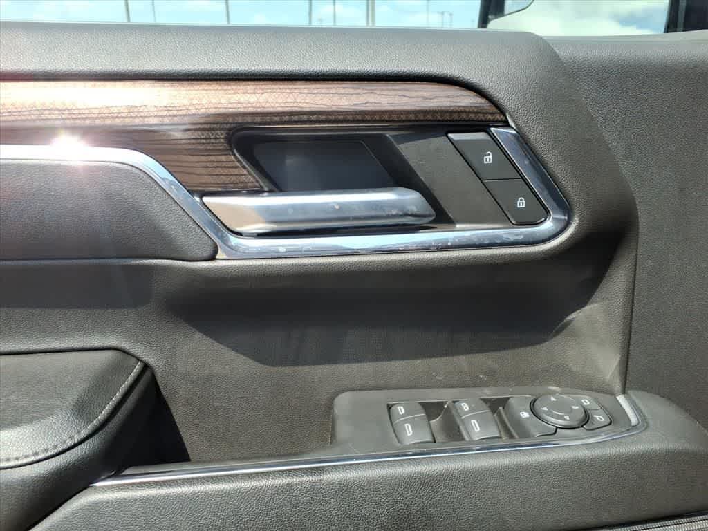 Thumbnail: 2024 Chevrolet Silverado 1500 - 13