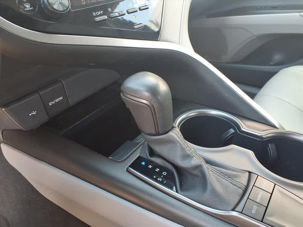 Thumbnail: 2023 Toyota Camry - 20