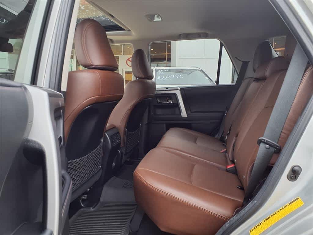 Thumbnail: 2022 Toyota 4Runner - 26