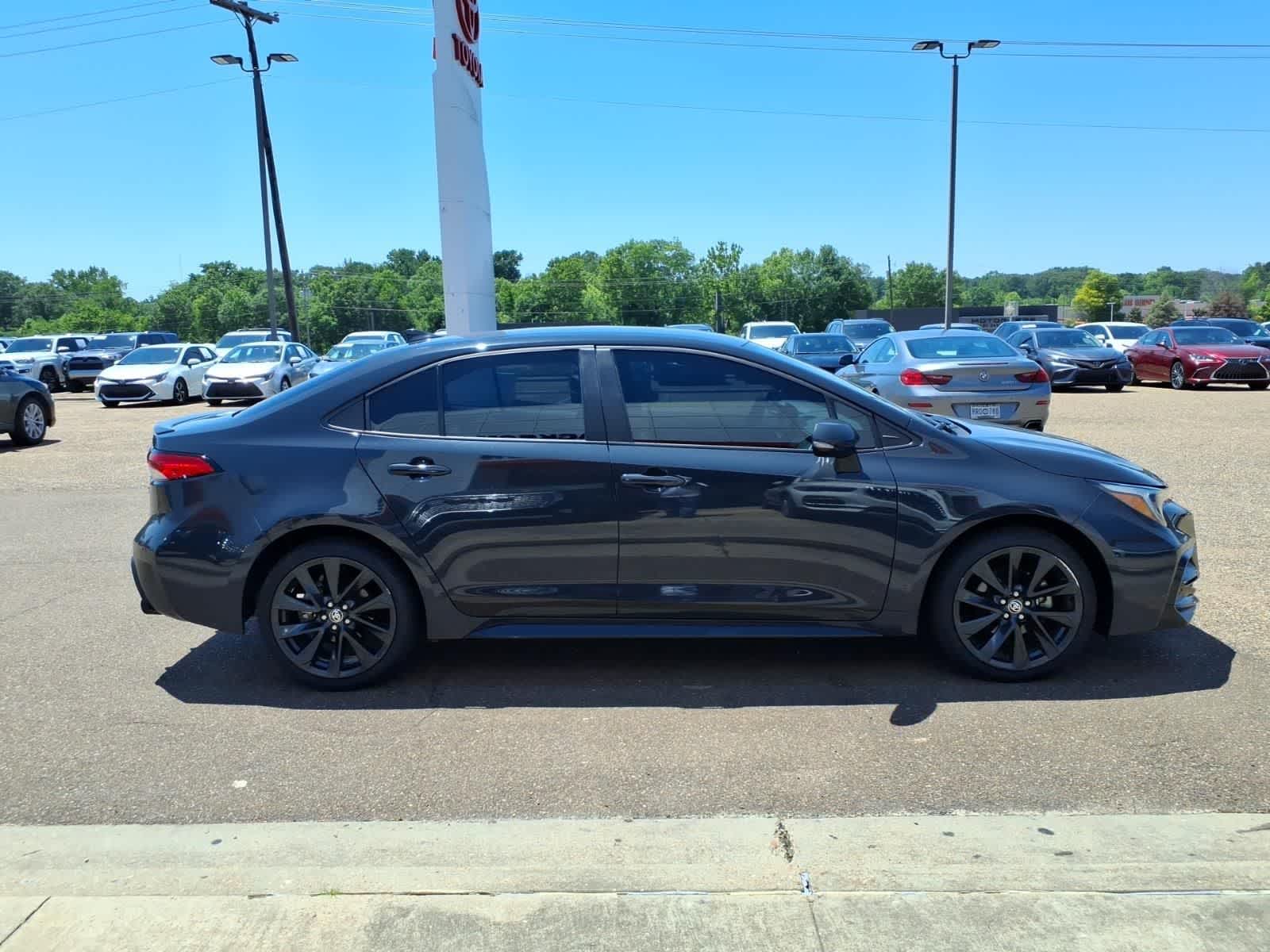 Thumbnail: 2024 Toyota Corolla - 7