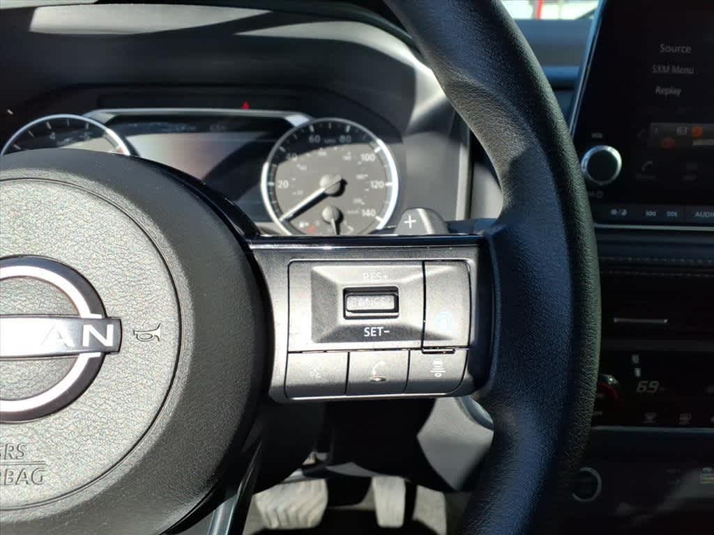 Thumbnail: 2023 Nissan Rogue - 15