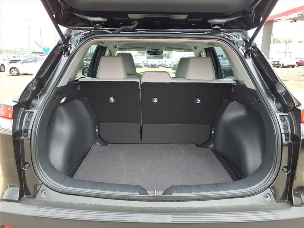 Thumbnail: 2026 Toyota Corolla Cross - 8