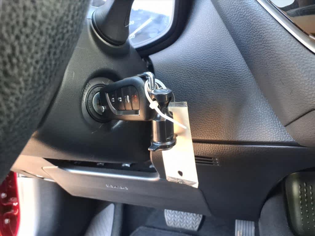 Thumbnail: 2025 Toyota Corolla - 17