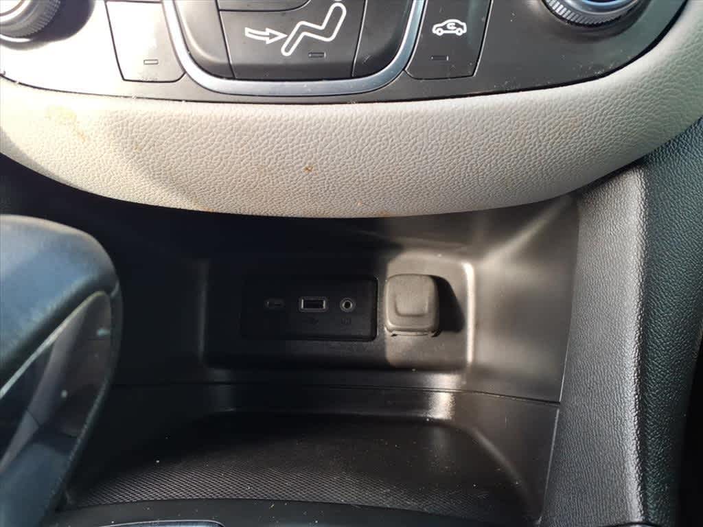 Thumbnail: 2022 Chevrolet Equinox - 20