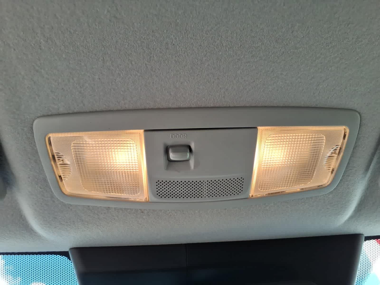 Thumbnail: 2022 Mitsubishi Outlander Sport - 23