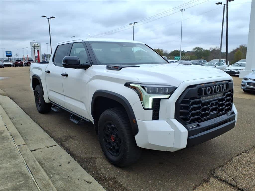 Thumbnail: 2026 Toyota Tundra - 3