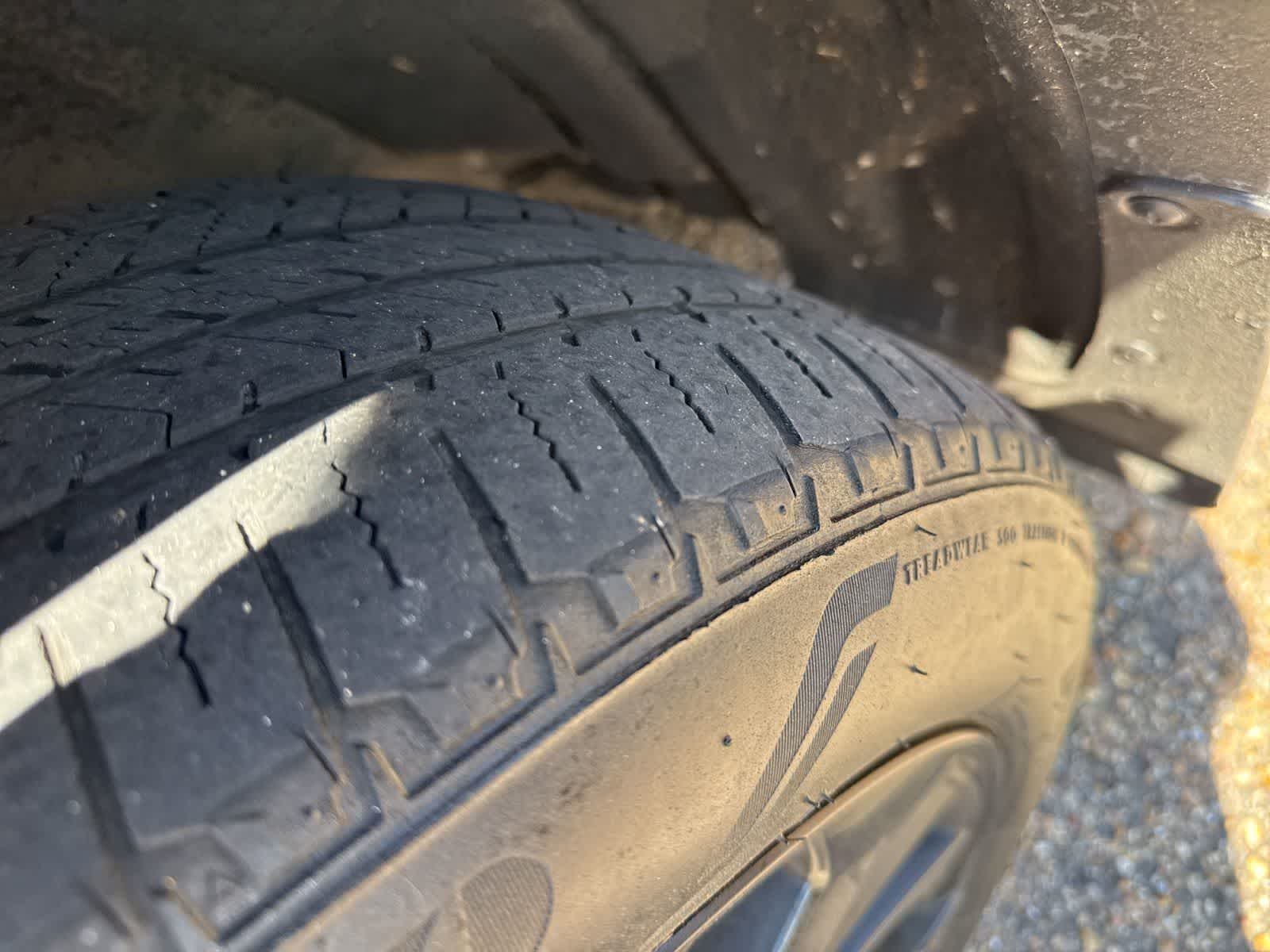 Thumbnail: 2024 Toyota Highlander - 2