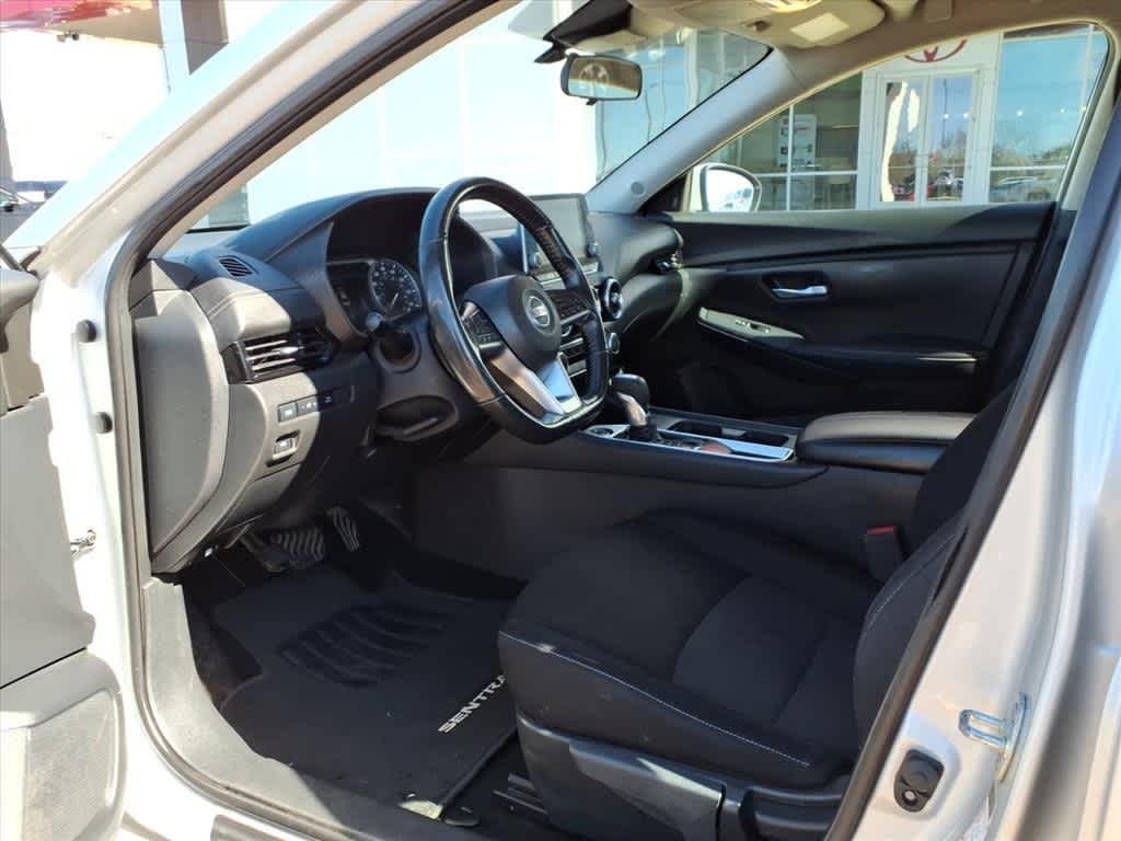 Thumbnail: 2022 Nissan Sentra - 26