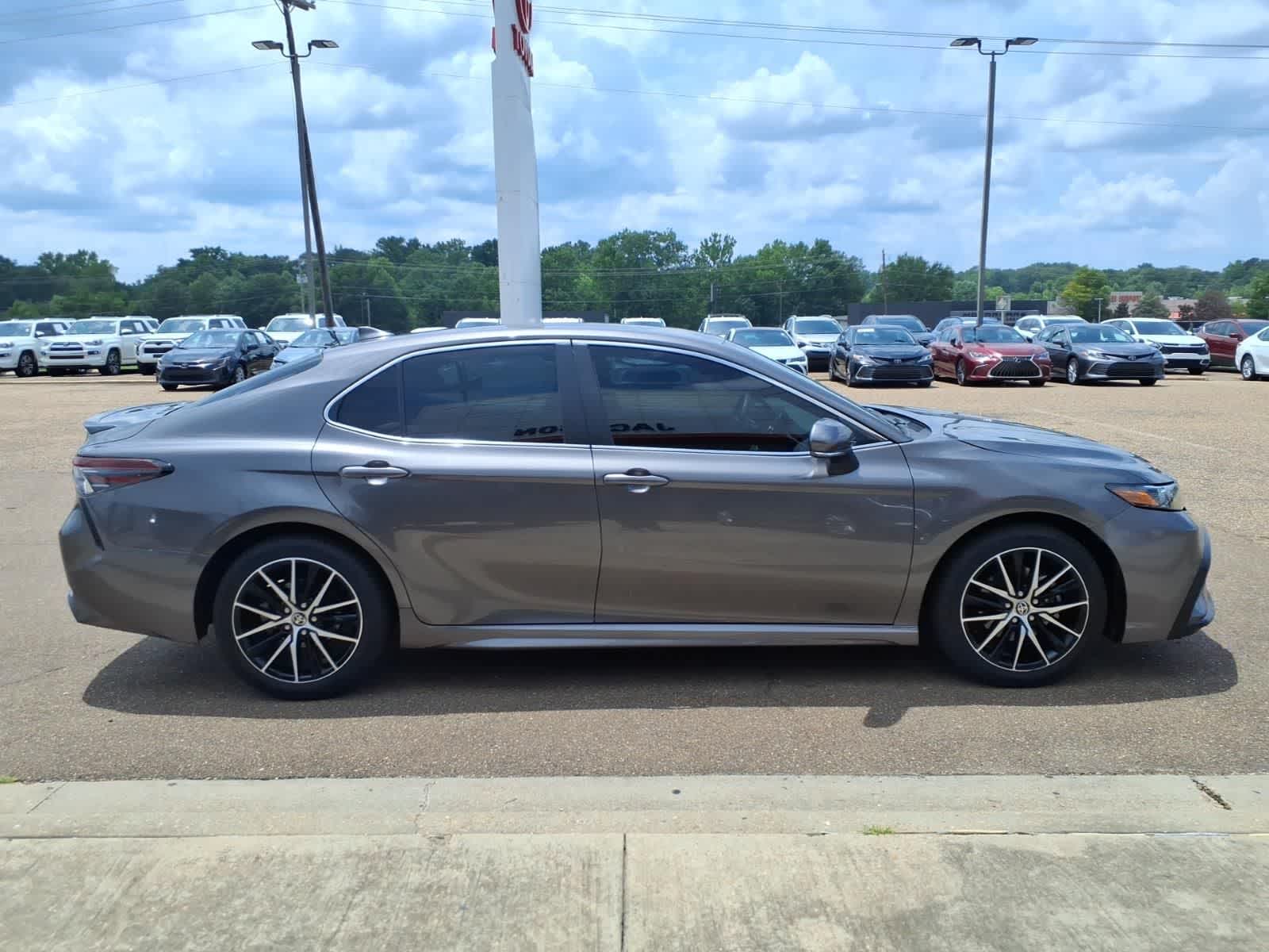 Thumbnail: 2024 Toyota Camry - 4