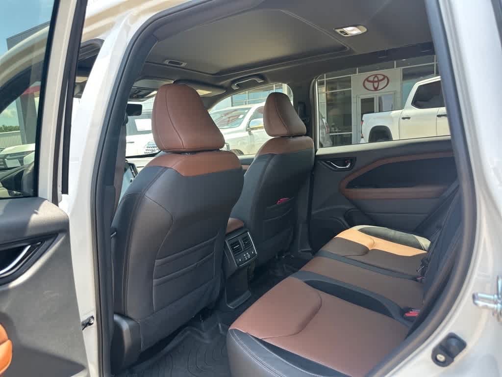 2025 Subaru Forester Touring 29