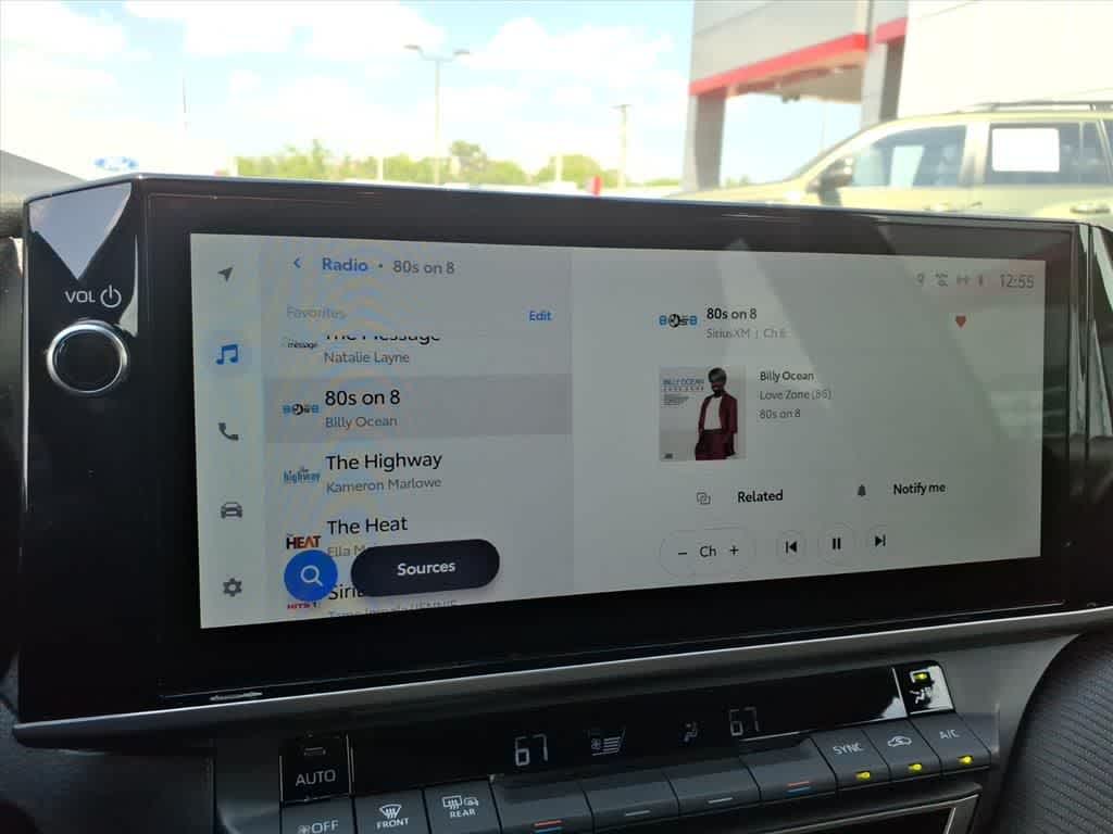 Thumbnail: 2025 Toyota Camry - 18