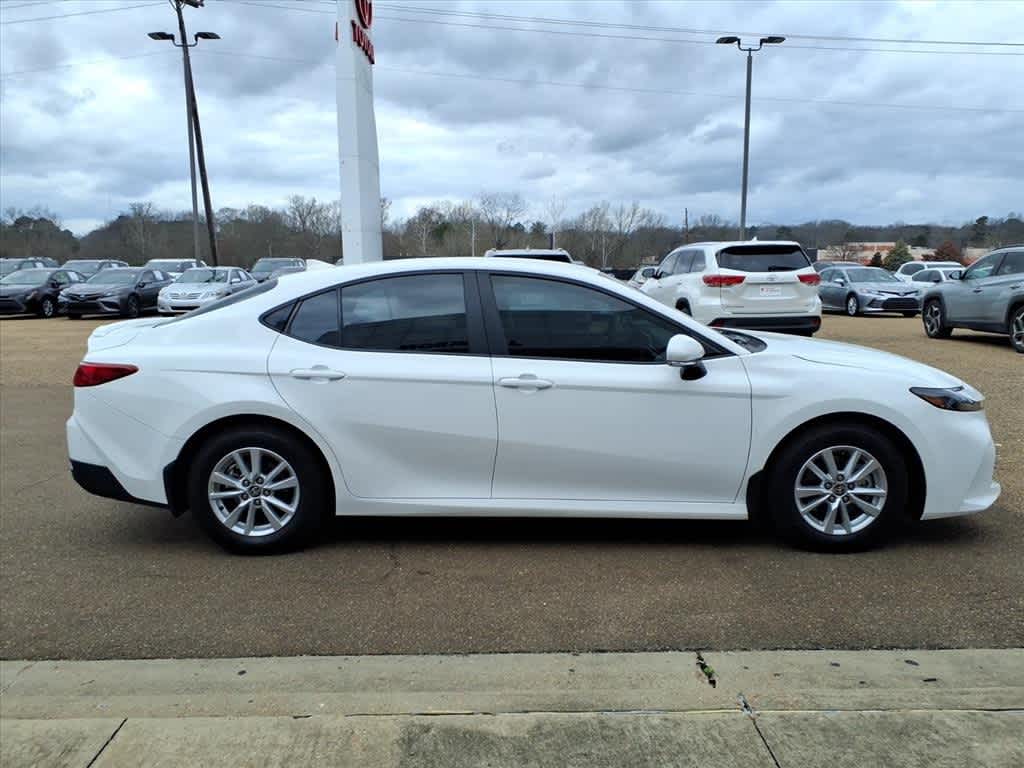 Thumbnail: 2025 Toyota Camry - 4