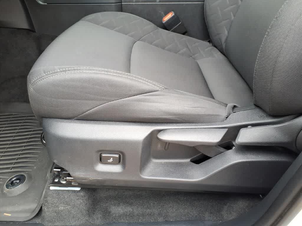 Thumbnail: 2025 Toyota Tacoma - 11