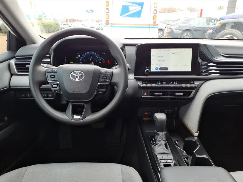 Thumbnail: 2025 Toyota Camry - 9
