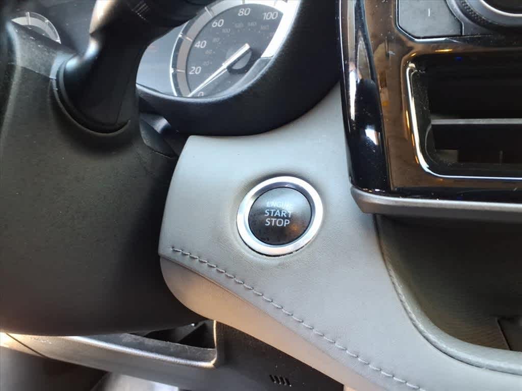 Thumbnail: 2021 Toyota Highlander - 17