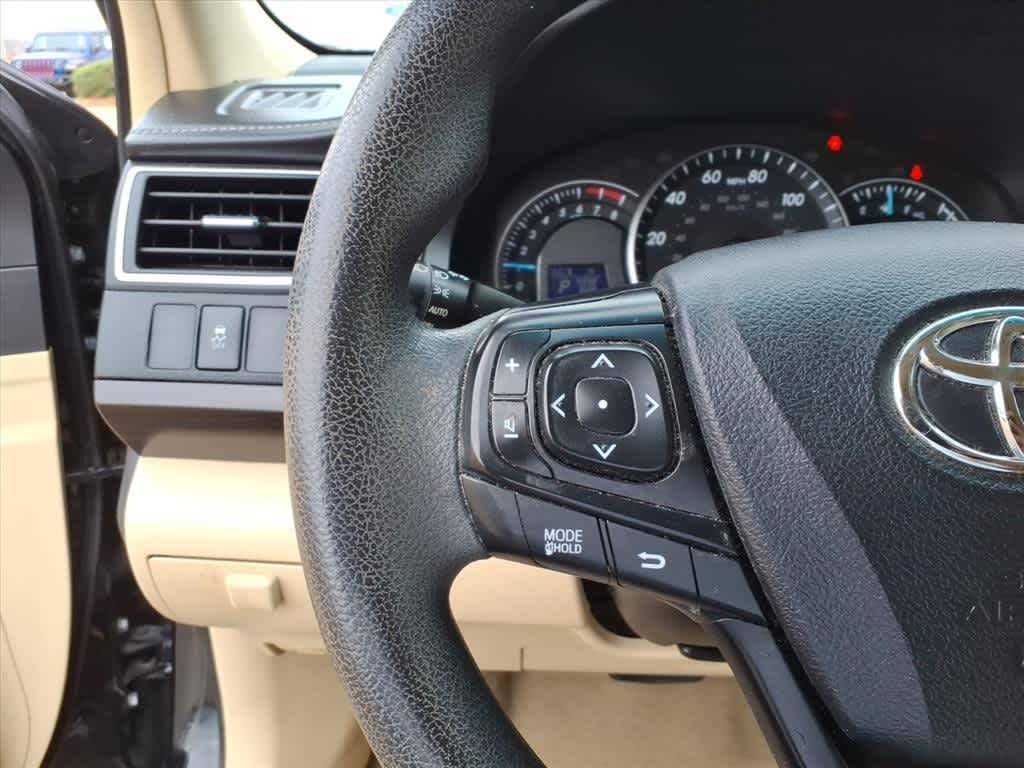 Thumbnail: 2015 Toyota Camry - 14