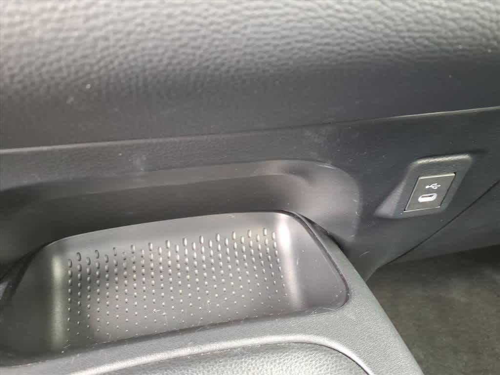 Thumbnail: 2023 Toyota Corolla - 20