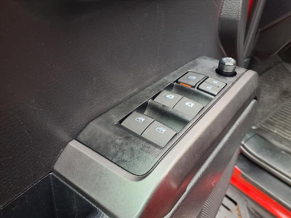 Thumbnail: 2023 Toyota Tacoma - 12