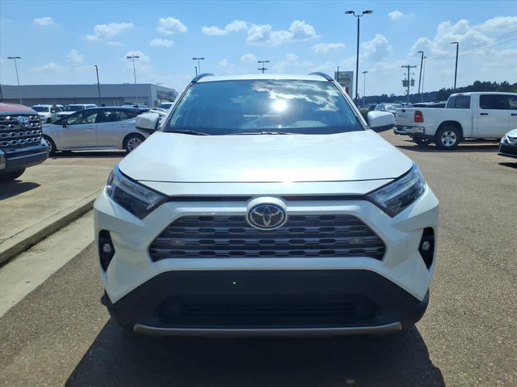 Thumbnail: 2022 Toyota RAV4 - 2