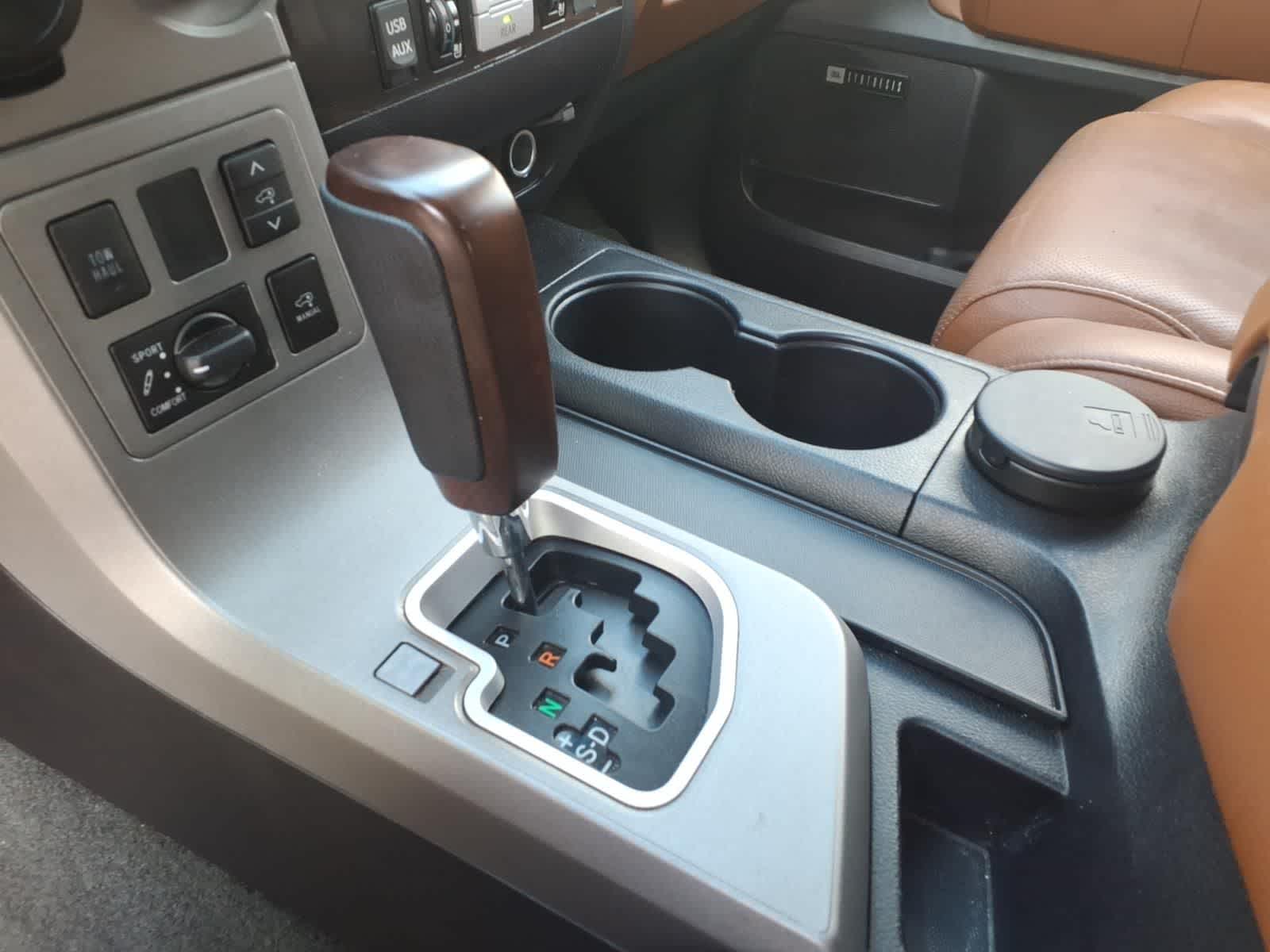 Thumbnail: 2017 Toyota Sequoia - 22