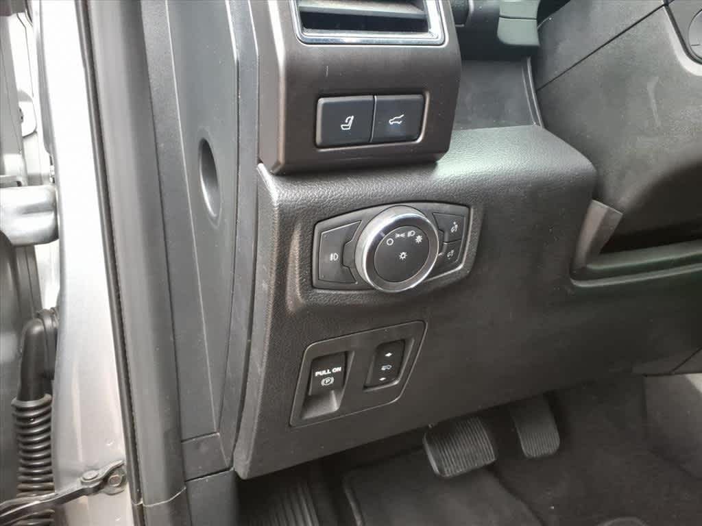 Thumbnail: 2021 Ford Expedition MAX - 15