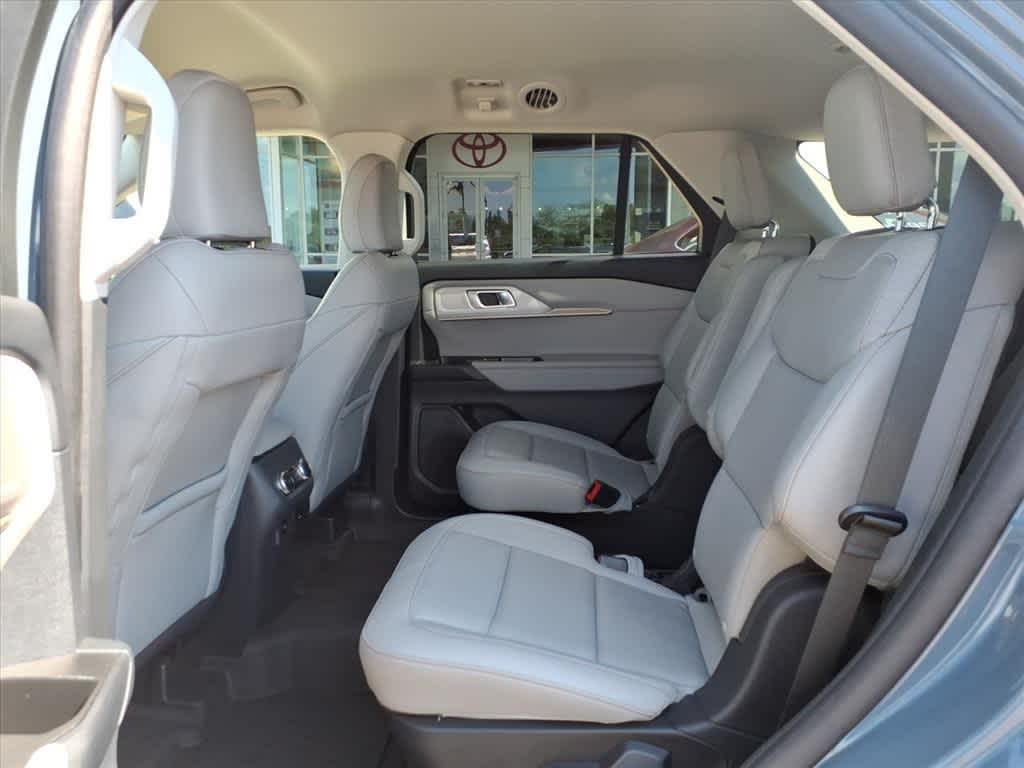 Thumbnail: 2025 Ford Explorer - 27