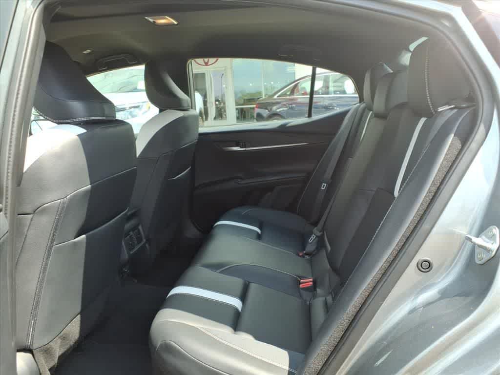 Thumbnail: 2025 Toyota Camry - 27