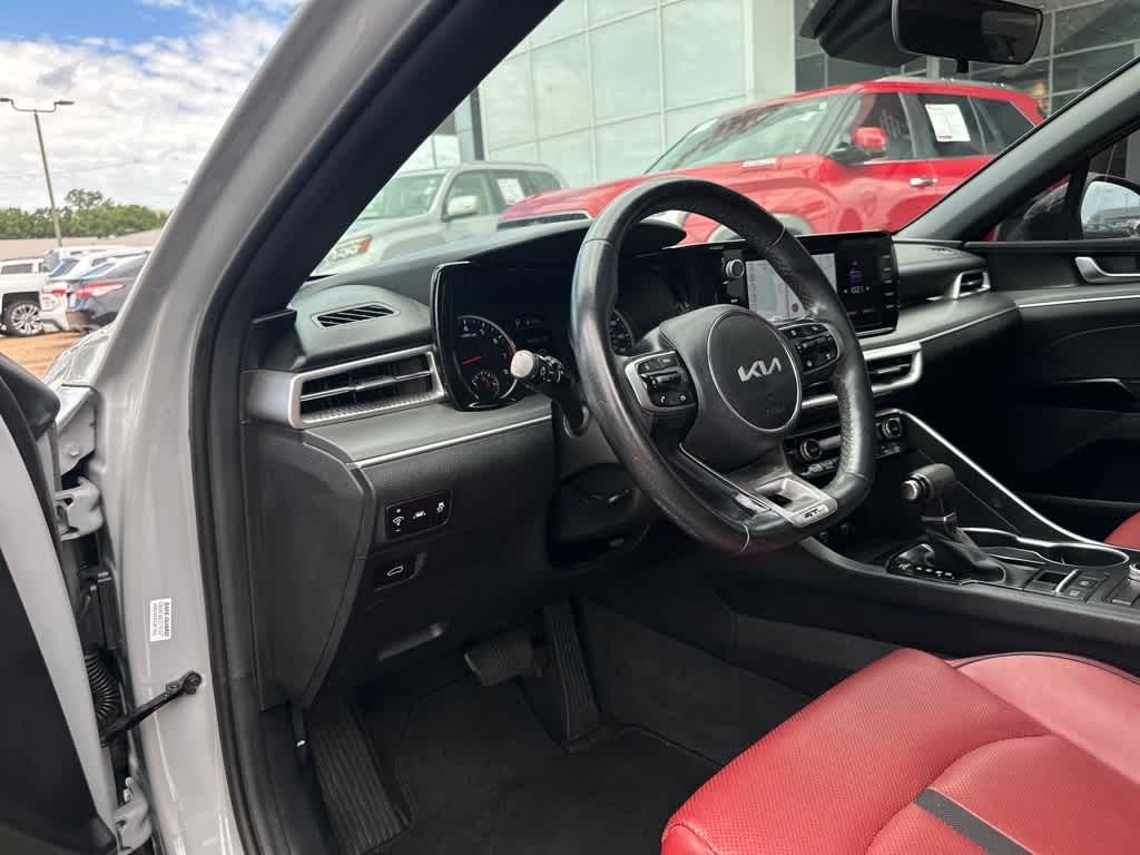2023 Kia K5 GT-Line 10