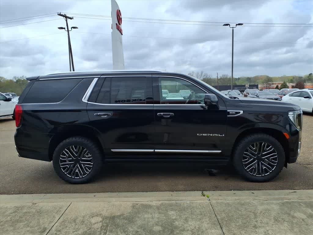 Thumbnail: 2022 GMC Yukon - 4