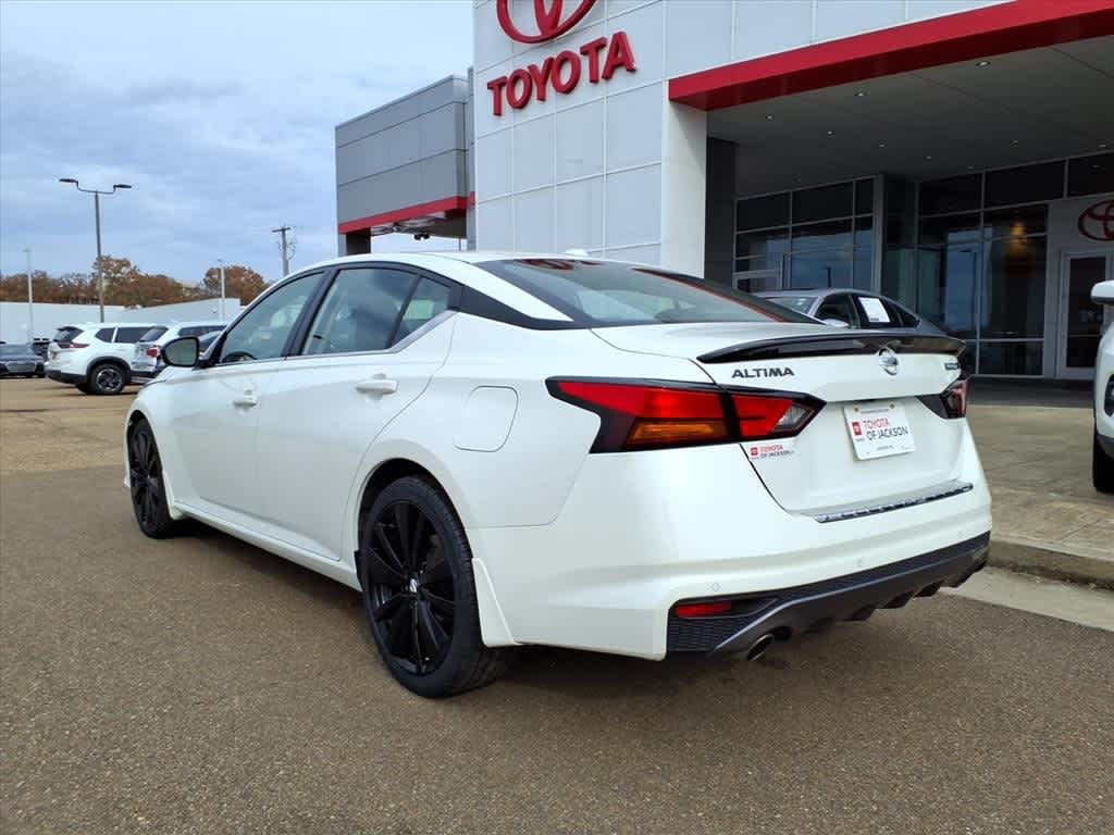 Thumbnail: 2022 Nissan Altima - 7