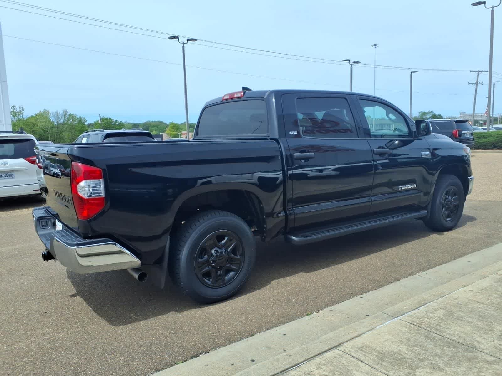 Thumbnail: 2021 Toyota Tundra - 4