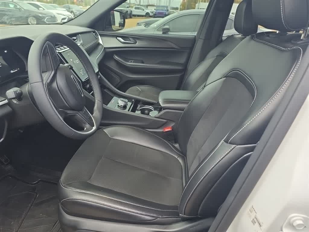 Thumbnail: 2023 Jeep Grand Cherokee - 6