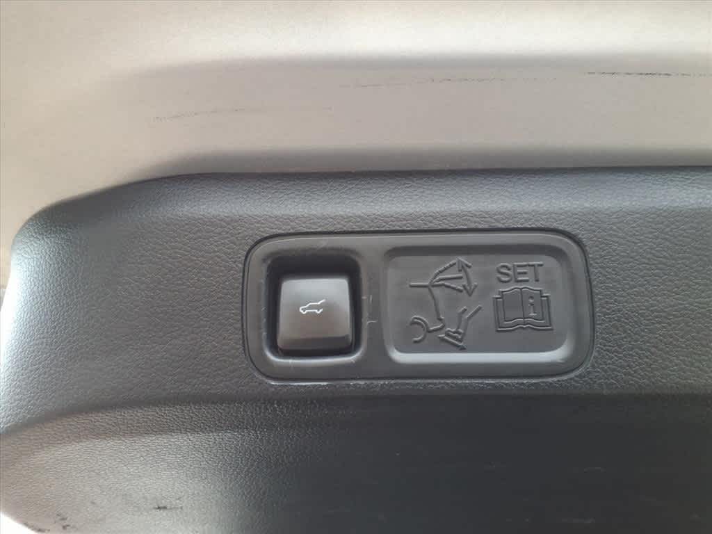 Thumbnail: 2021 Ford Expedition MAX - 10