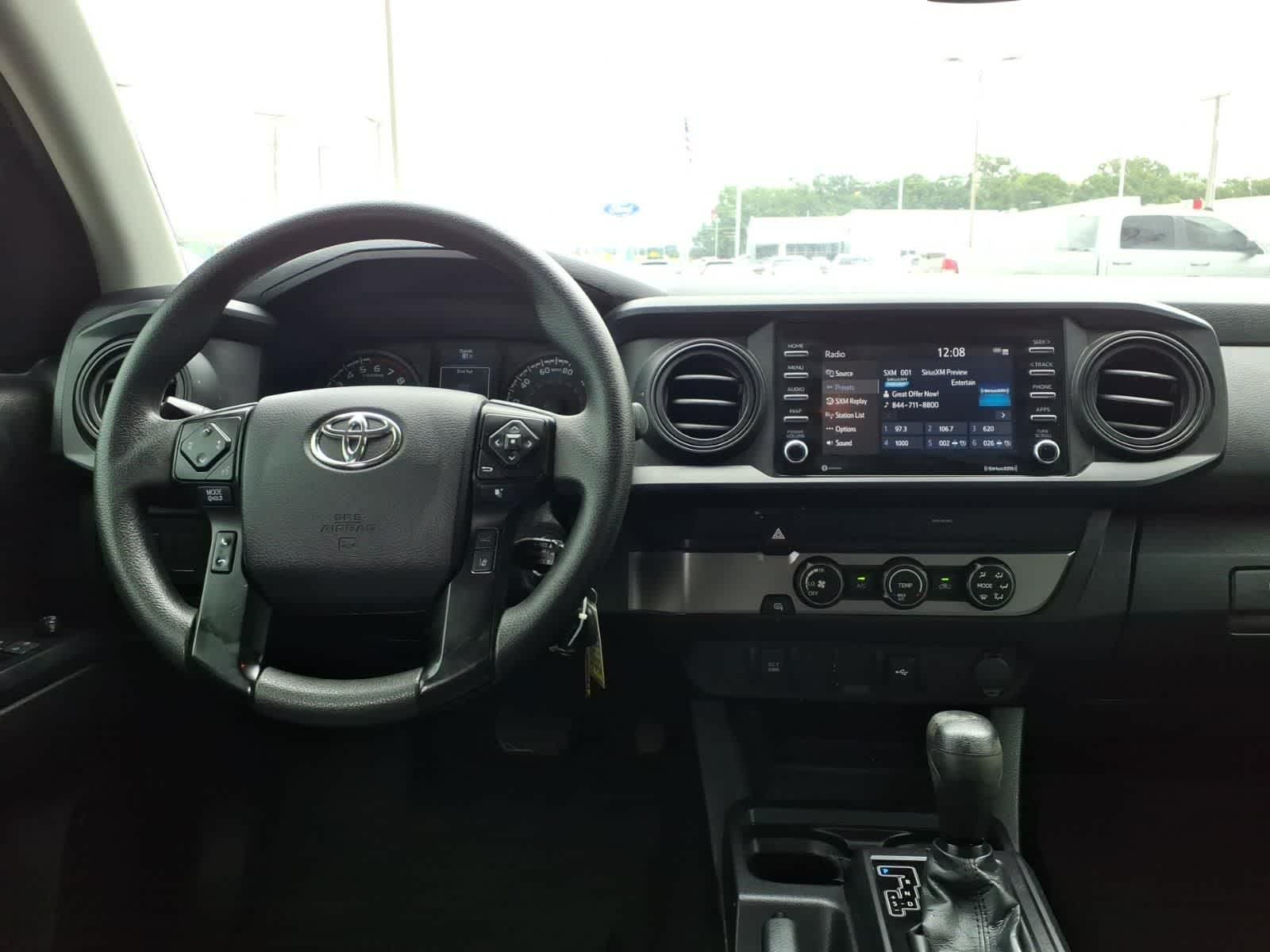 Thumbnail: 2022 Toyota Tacoma - 10