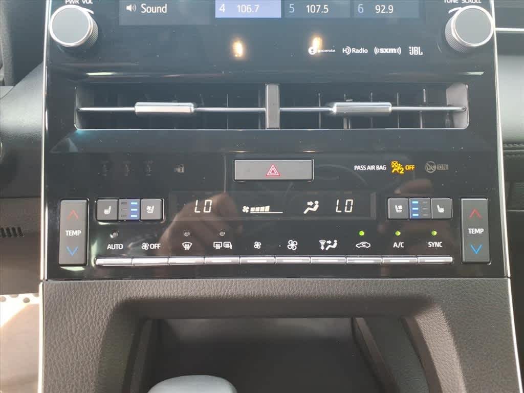 Thumbnail: 2020 Toyota Avalon - 19