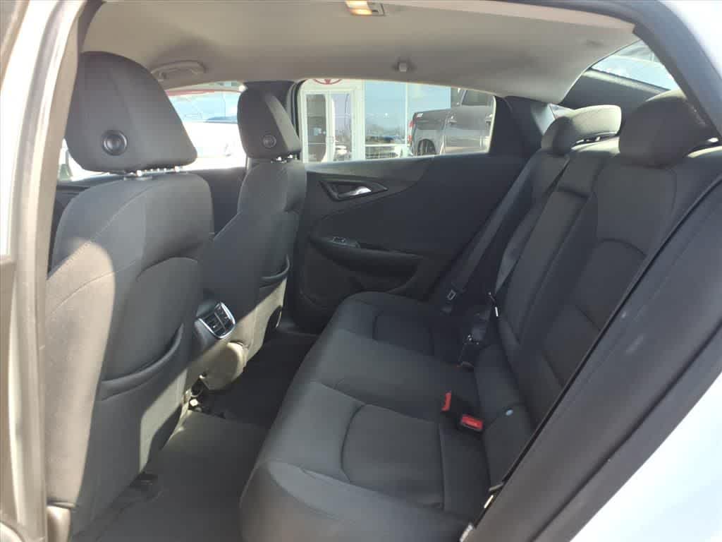 Thumbnail: 2020 Chevrolet Malibu - 28