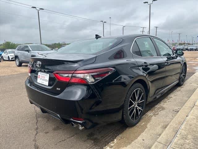 Thumbnail: 2021 Toyota Camry - 5