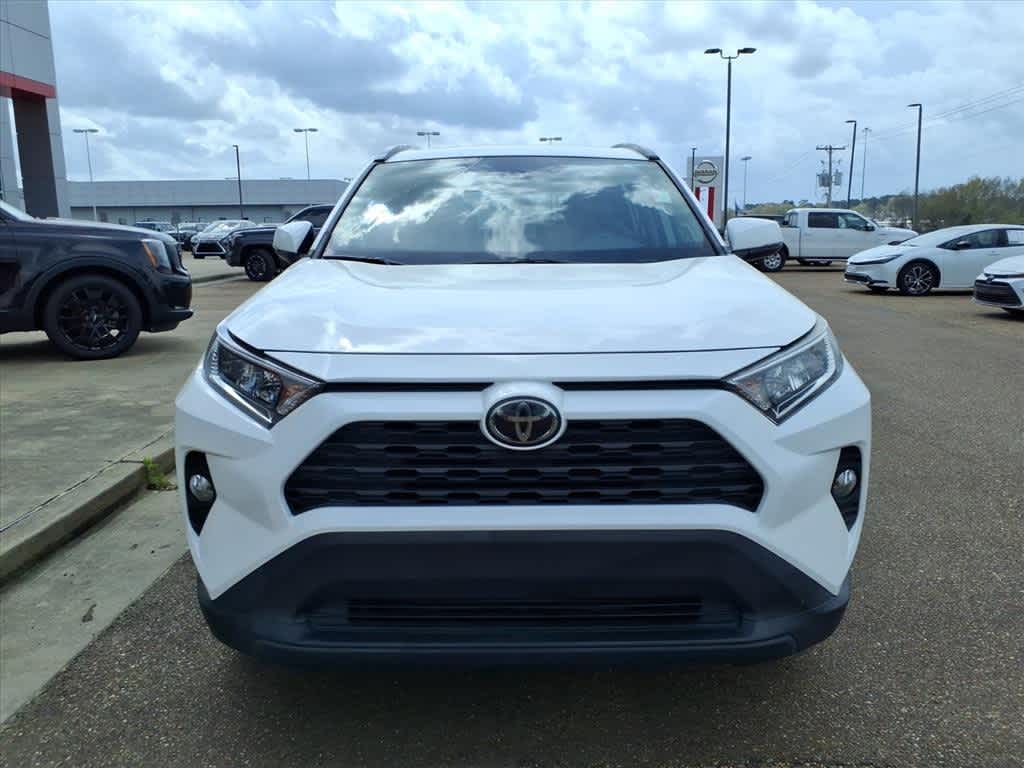 Thumbnail: 2019 Toyota RAV4 - 2
