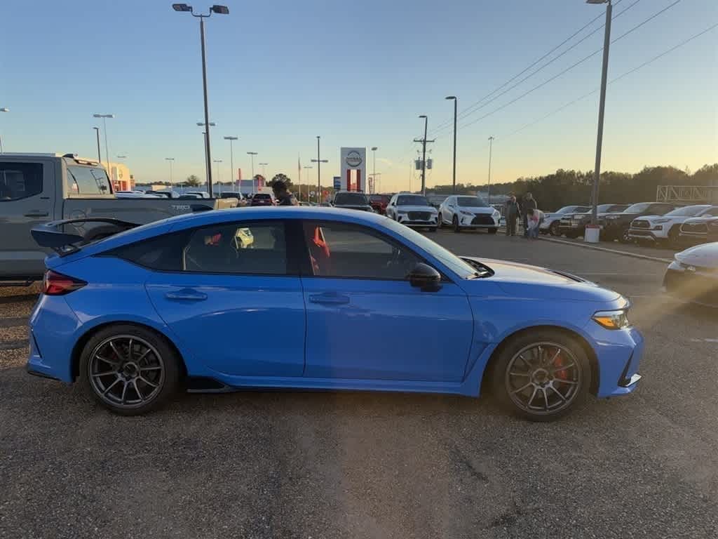 Thumbnail: 2025 Honda Civic - 3