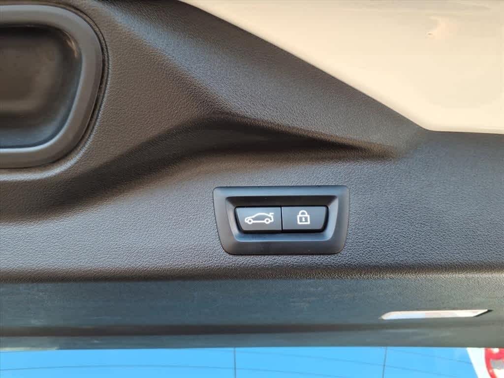 Thumbnail: 2023 BMW X5 - 9