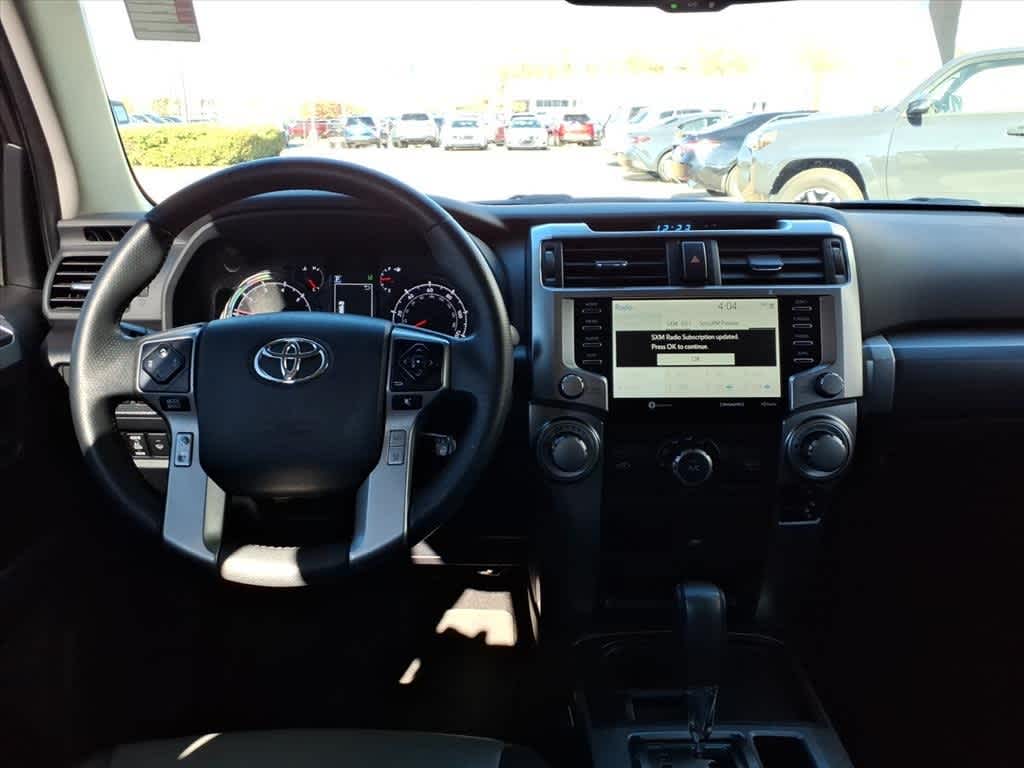 Thumbnail: 2022 Toyota 4Runner - 10