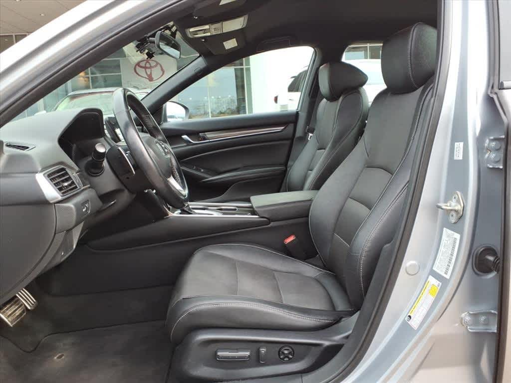 Thumbnail: 2019 Honda Accord - 25