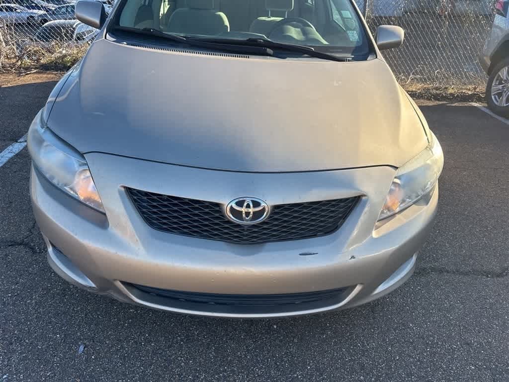 Thumbnail: 2010 Toyota Corolla - 2