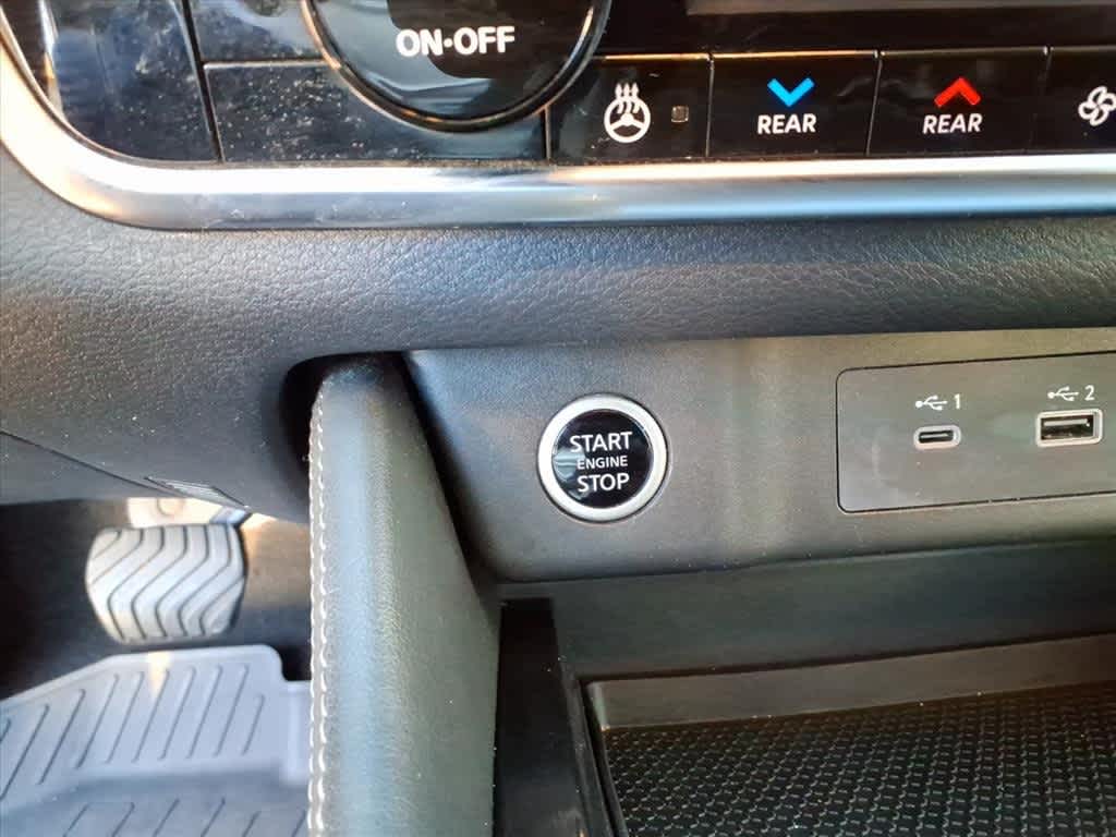 Thumbnail: 2021 Nissan Rogue - 17