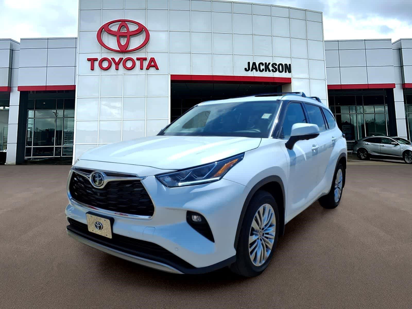 Thumbnail: 2026 Toyota Highlander - 1