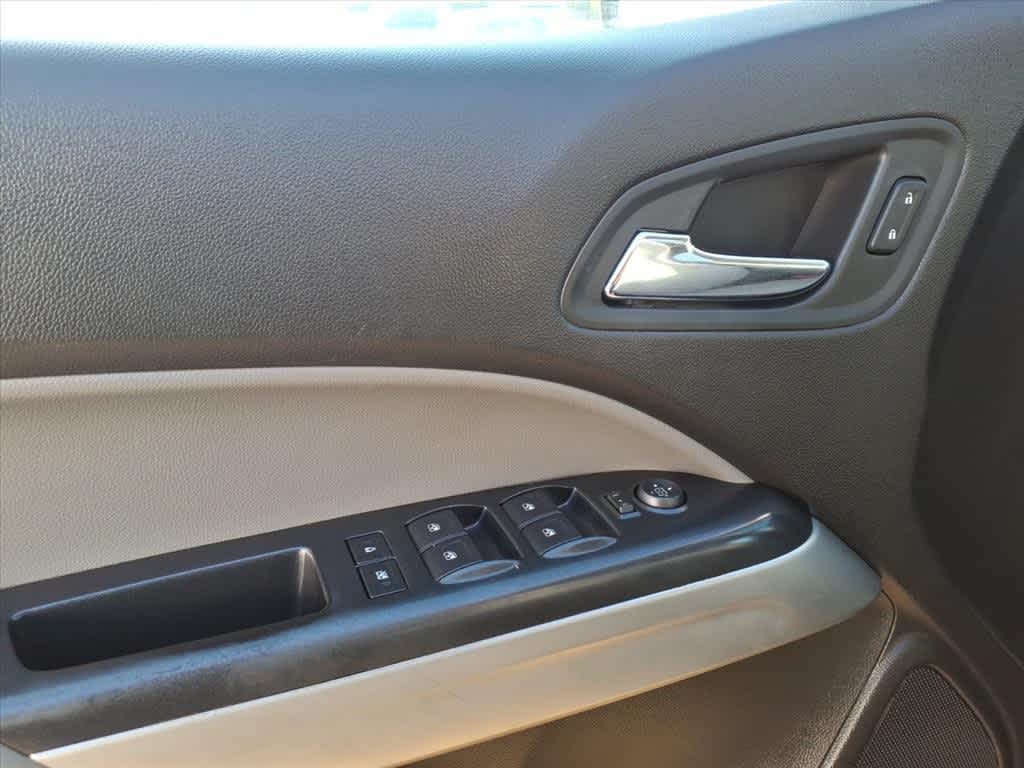 Thumbnail: 2016 Chevrolet Colorado - 11