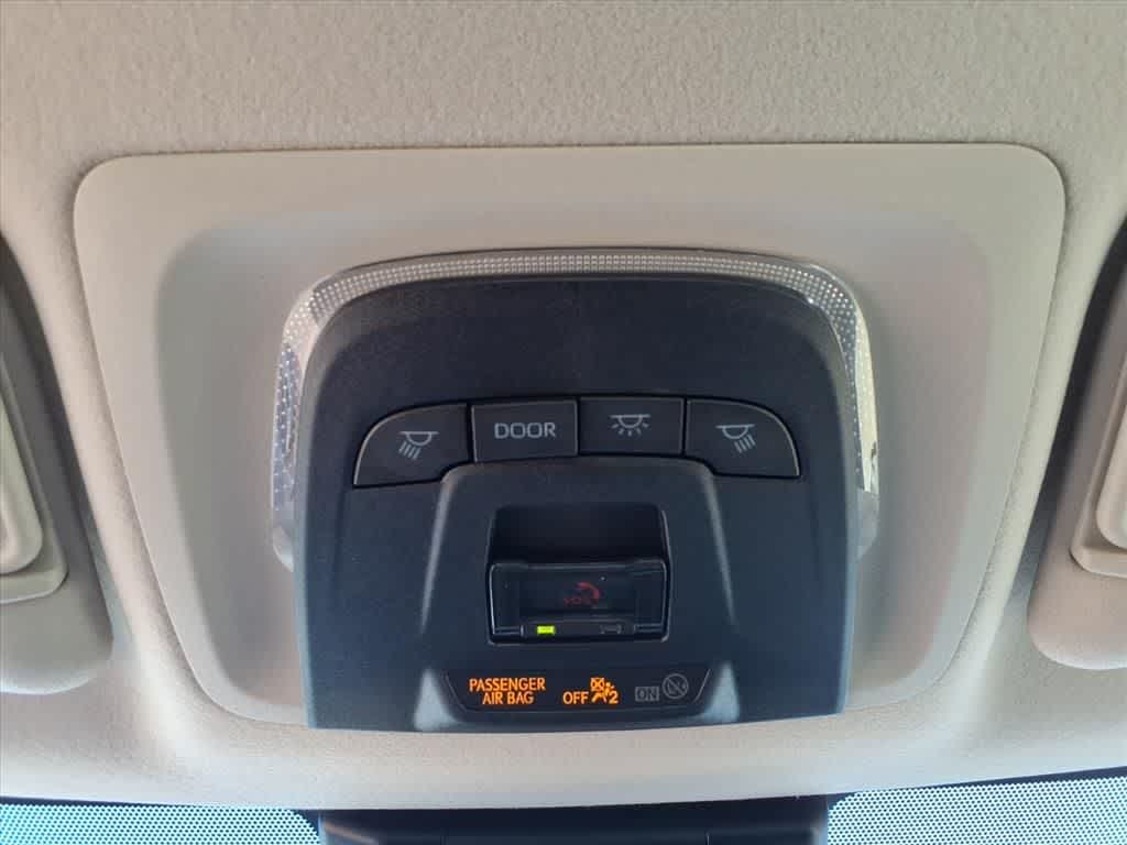 Thumbnail: 2025 Toyota Corolla - 22