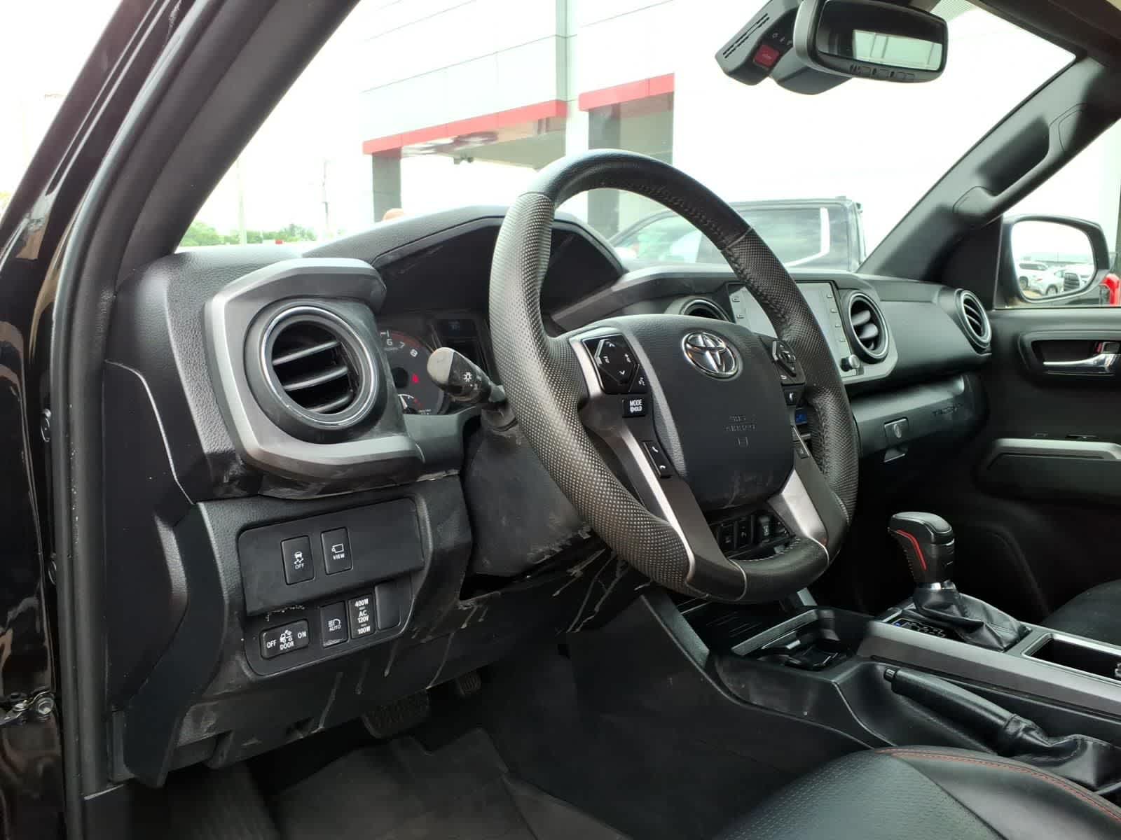 Thumbnail: 2023 Toyota Tacoma - 11