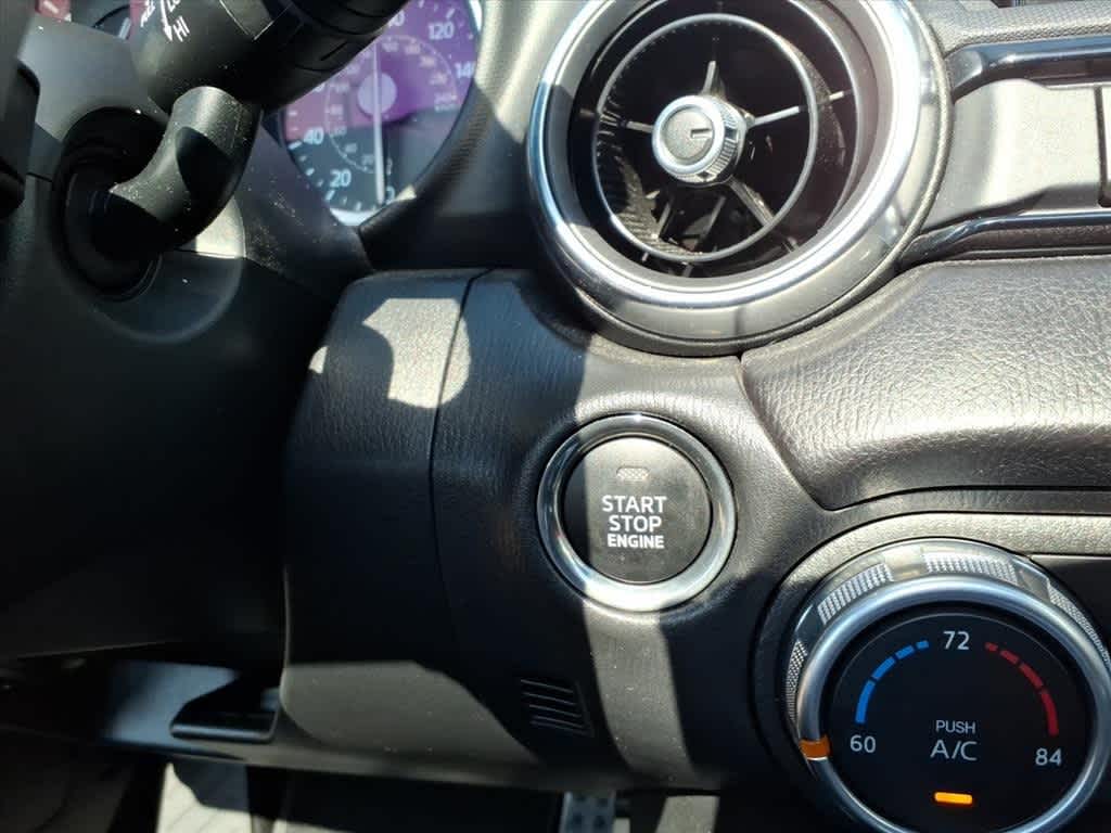 Thumbnail: 2019 Mazda MX-5 Miata - 15